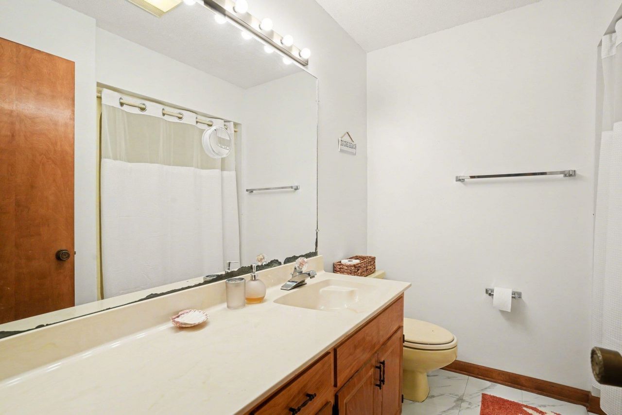 2607 Sand Dunes Dr. Photo 21