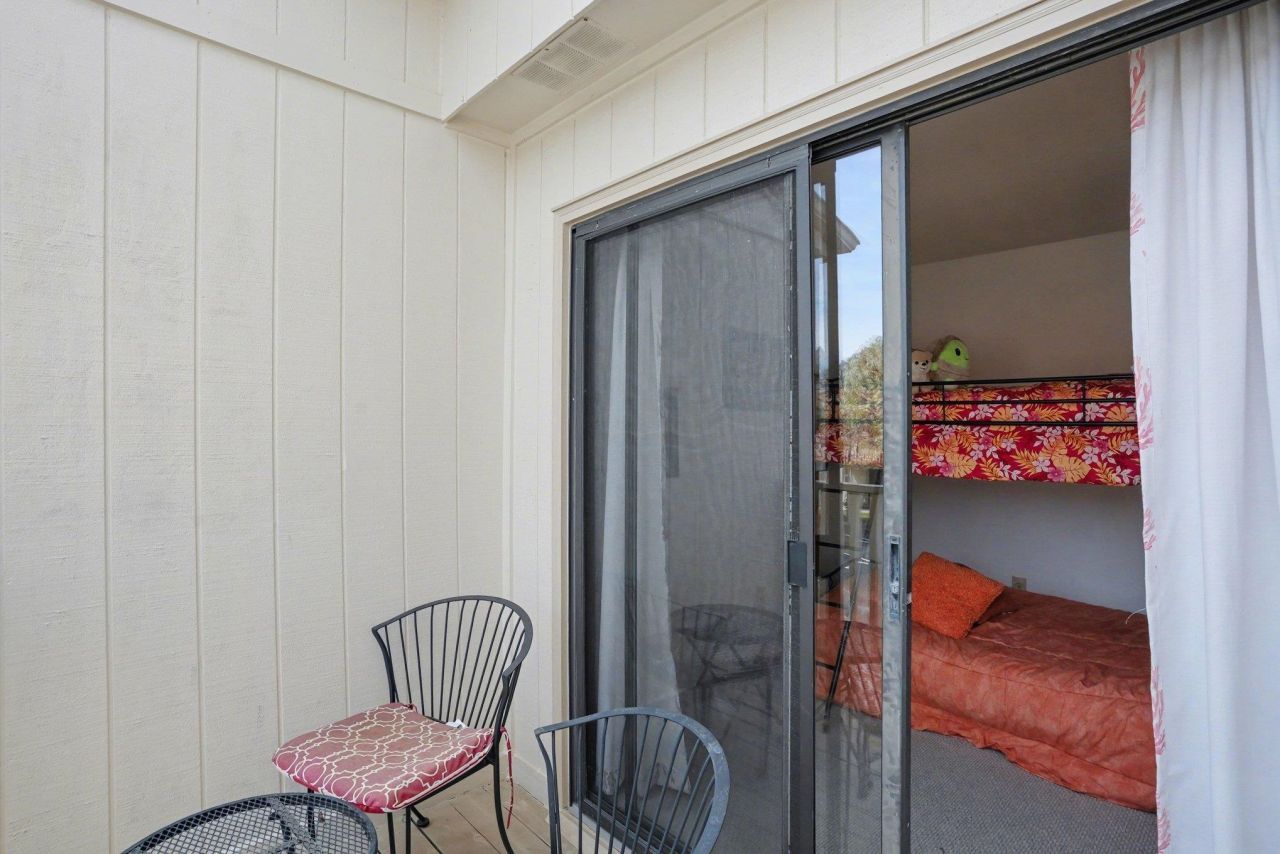 2607 Sand Dunes Dr. Photo 22