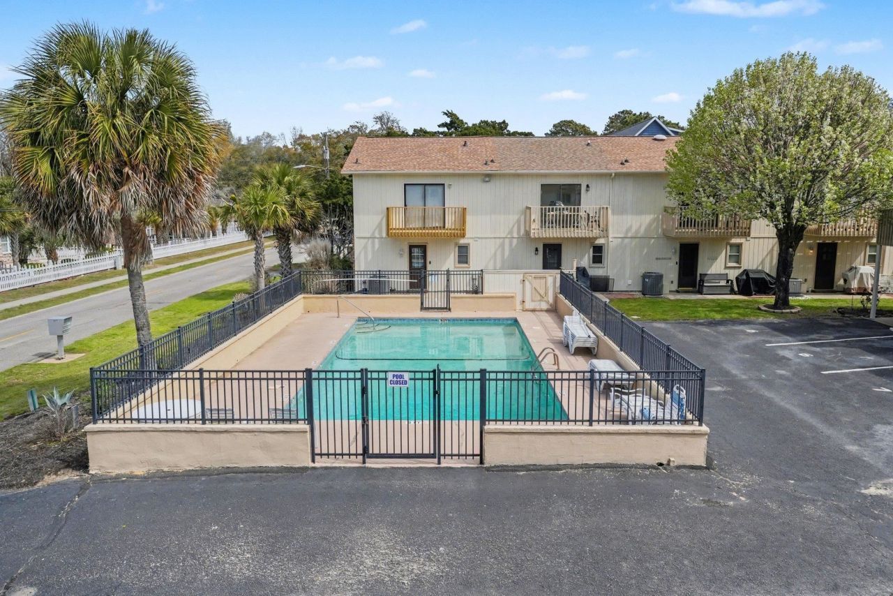 2607 Sand Dunes Dr. Photo 30