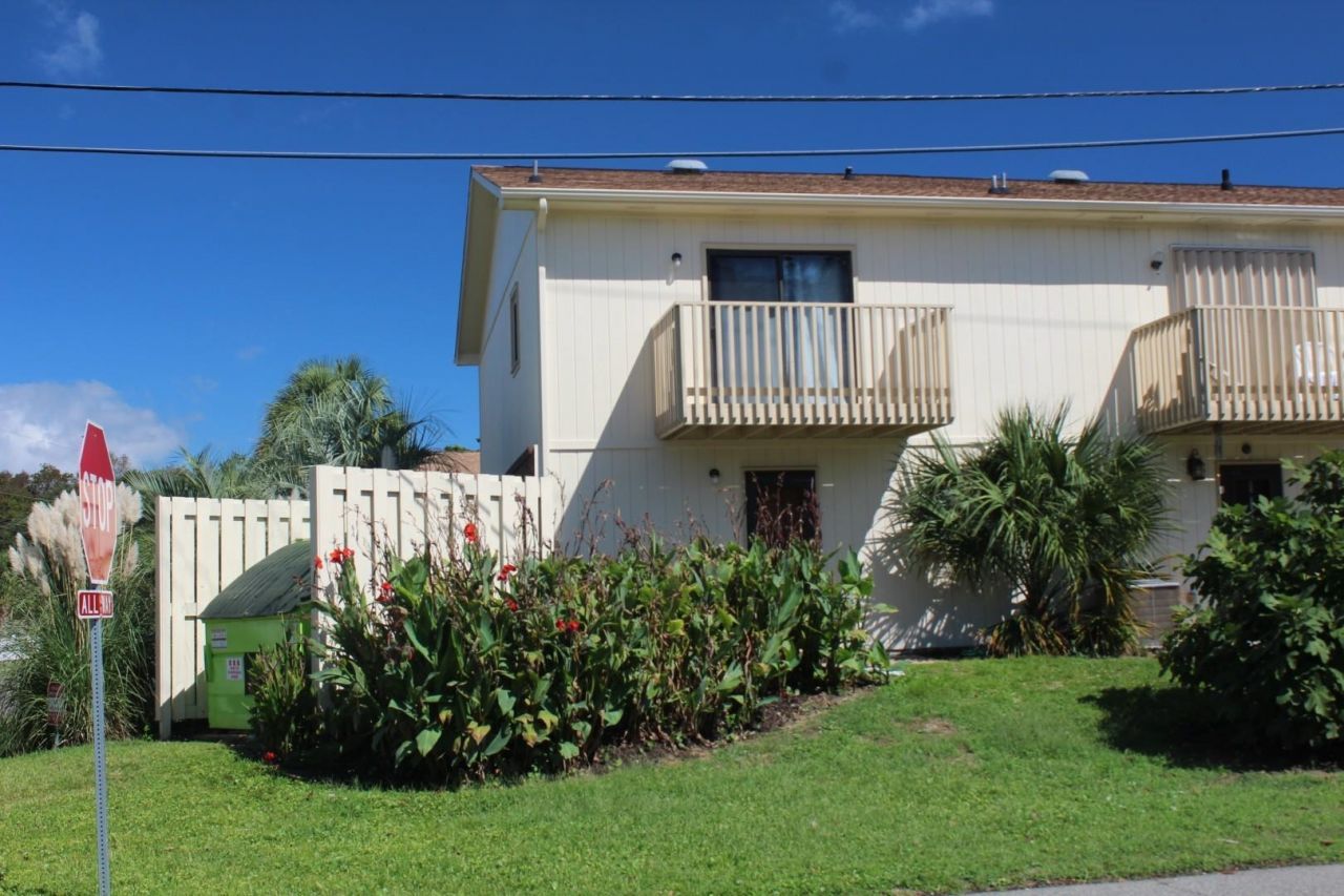 2607 Sand Dunes Dr. Photo 34