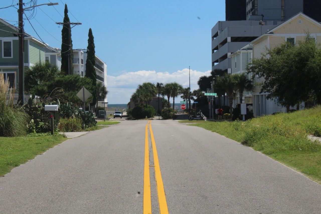 2607 Sand Dunes Dr. Photo 35