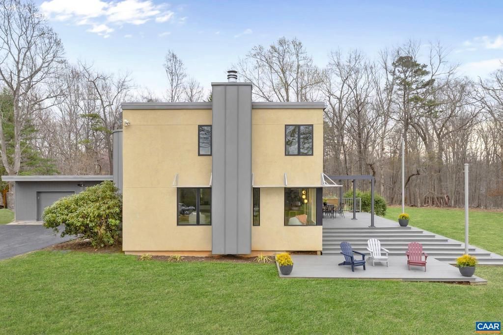 1777 Lambs Rd, Charlottesville, VA 22901 Main Photo