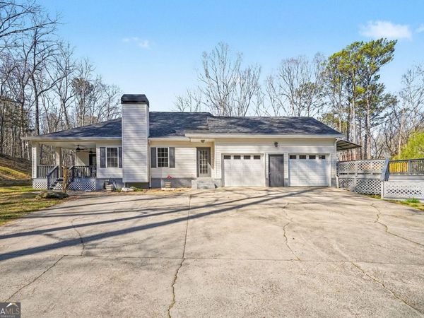 526 Antioch Church Road, Talking Rock, GA 30175