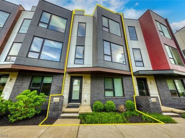 1240 W 70th Street, Cleveland, OH 44102