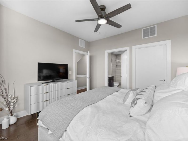 1240 W 70th Street, Cleveland, OH 44102 Photo 28