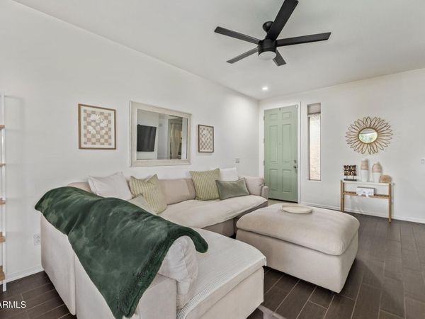 2600 E SPRINGFIELD Place, Unit 34, Chandler, AZ 85286
