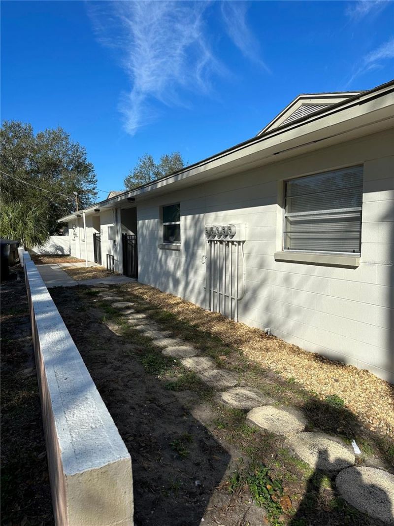 500 75th Avenue N, Unit 2,4, Saint Petersburg, FL 33702 Photo