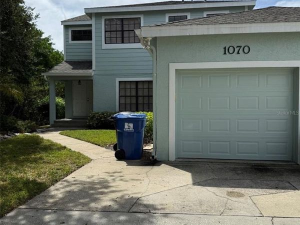 1070 SANABEL COURT NE, ST PETERSBURG, FL 33702