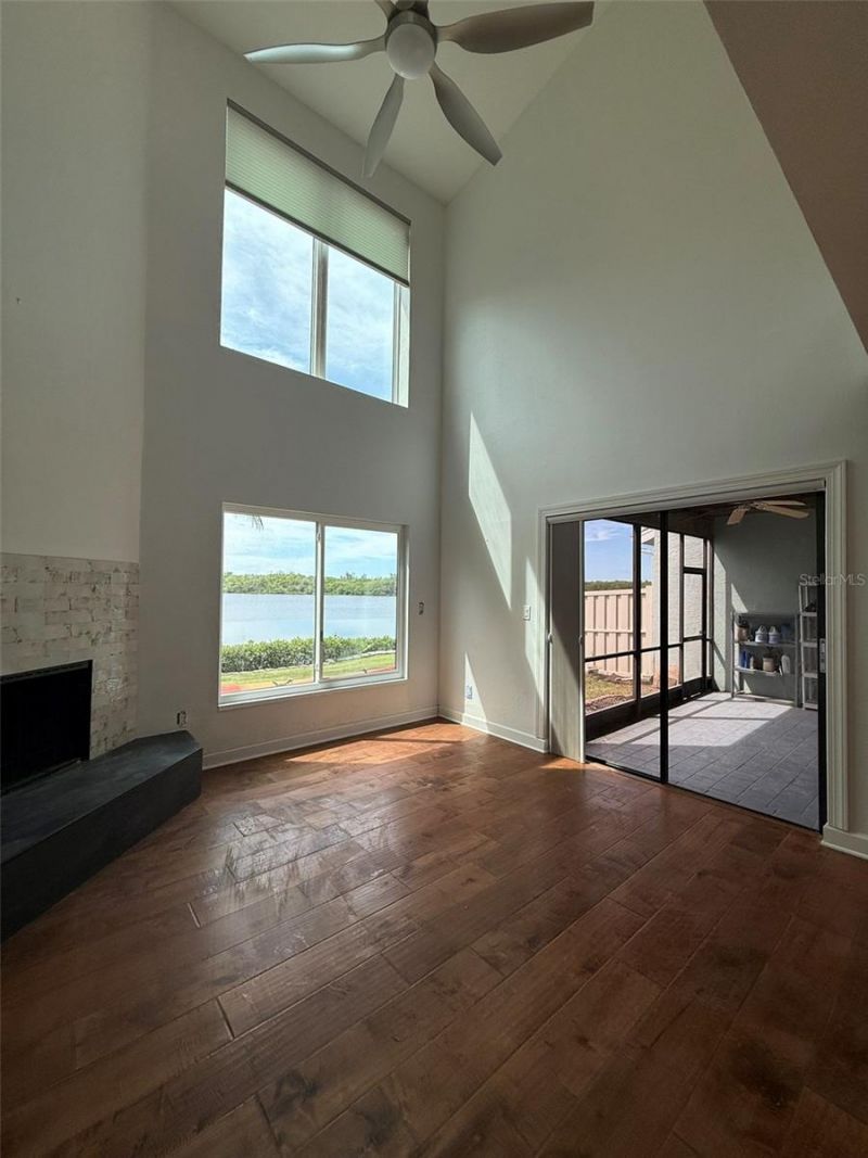 1070 Sanabel Court Ne, Saint Petersburg, FL 33702 Photo