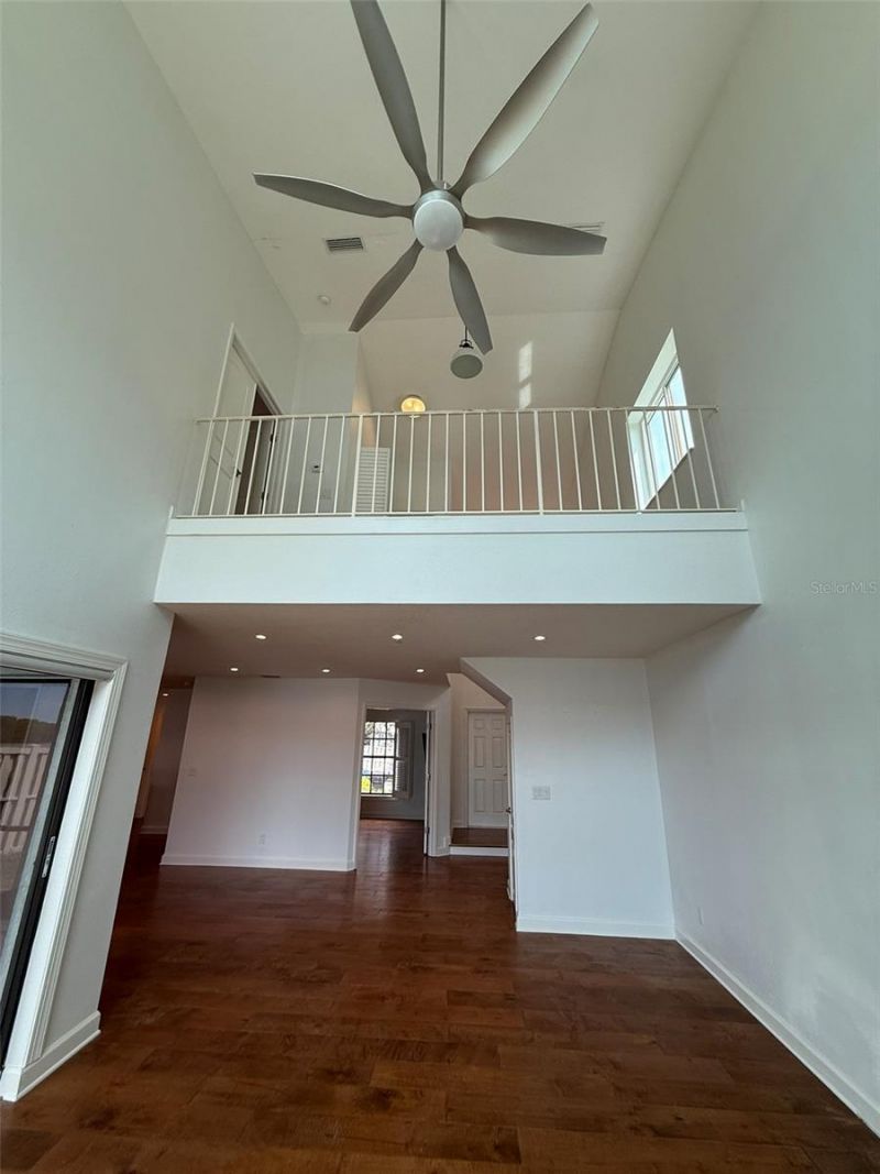 1070 Sanabel Court Ne, Saint Petersburg, FL 33702 Photo