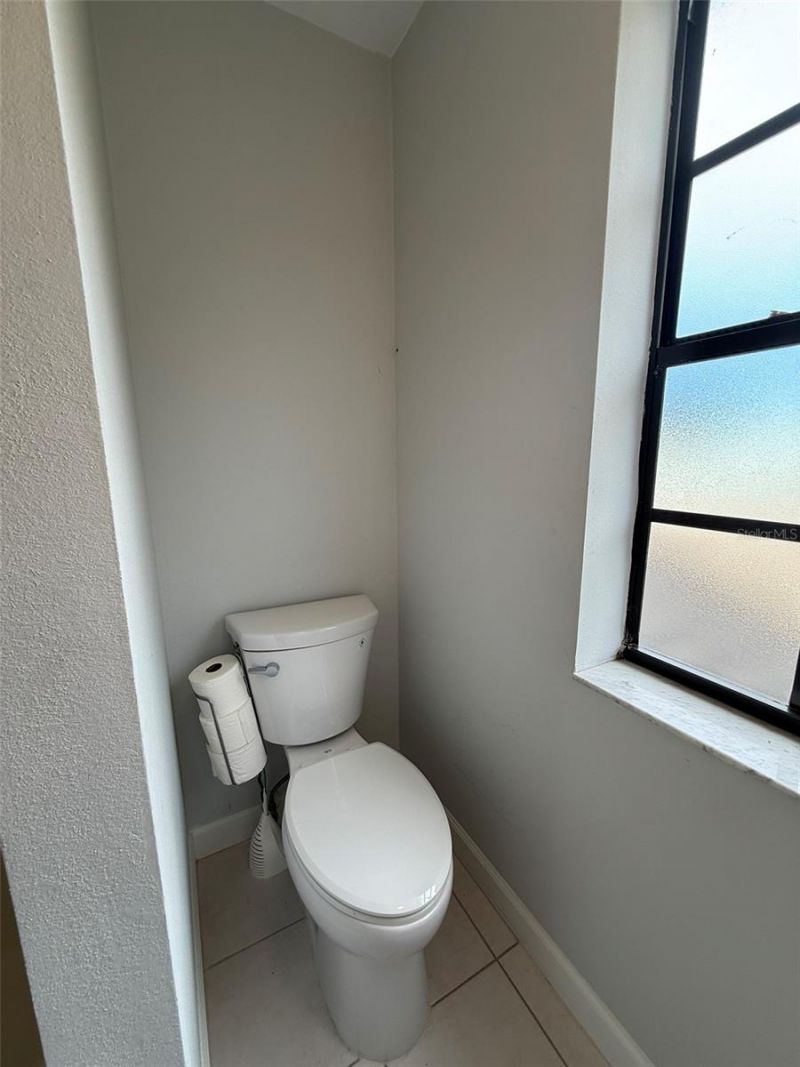 1070 Sanabel Court Ne, Saint Petersburg, FL 33702 Photo