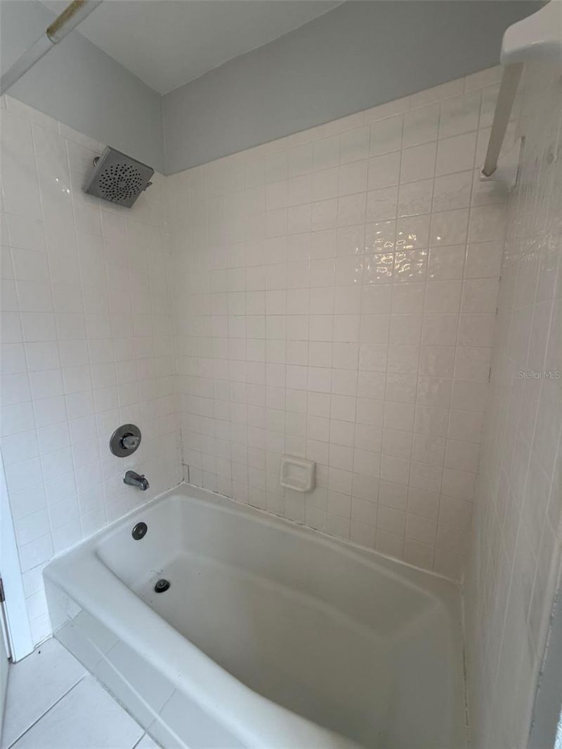 1070 Sanabel Court Ne, Saint Petersburg, FL 33702 Photo