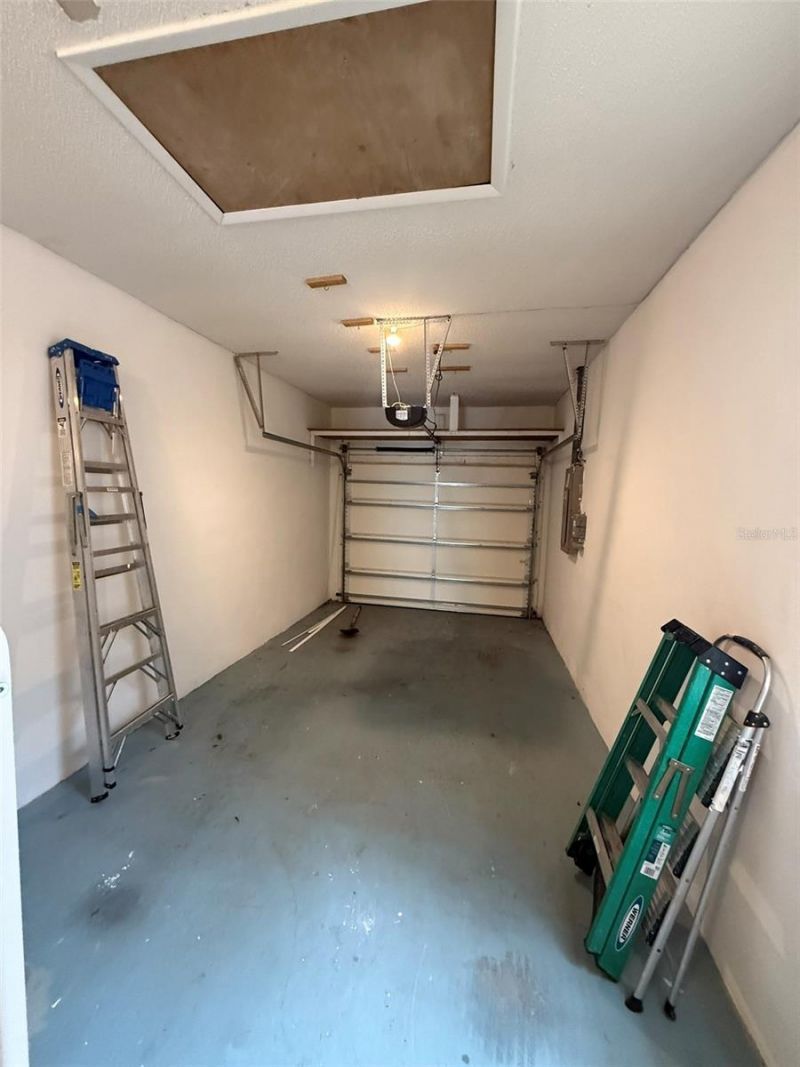 1070 Sanabel Court Ne, Saint Petersburg, FL 33702 Photo