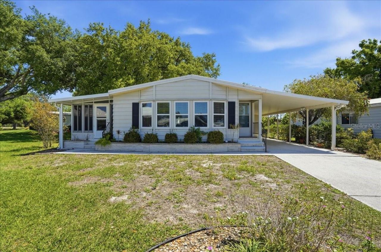 8514 Monarch Place, Palmetto, FL 34221 Photo