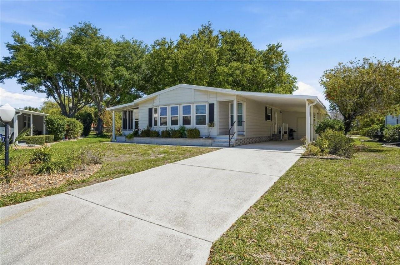 8514 Monarch Place, Palmetto, FL 34221 Photo