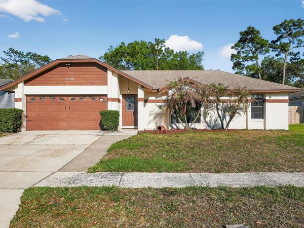 10464 BRIDLEWOOD AVENUE , ORLANDO, FL 32825