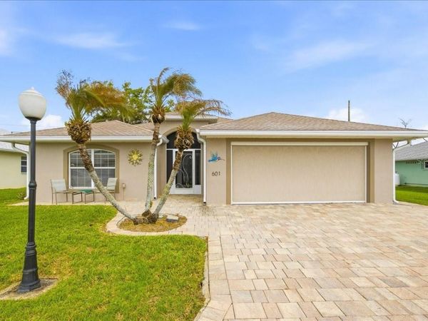 601 SWEETWATER WAY , HAINES CITY, FL 33844