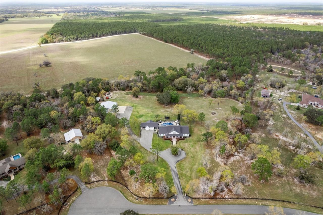 2870 NW 87th Avenue, Wildwood, FL 34785 Photo