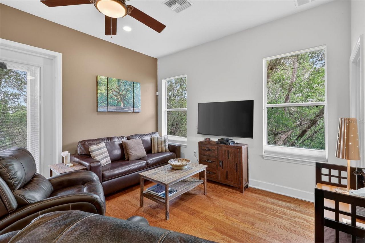 929 Carlton Avenue , Lake Wales, FL 33853 Photo