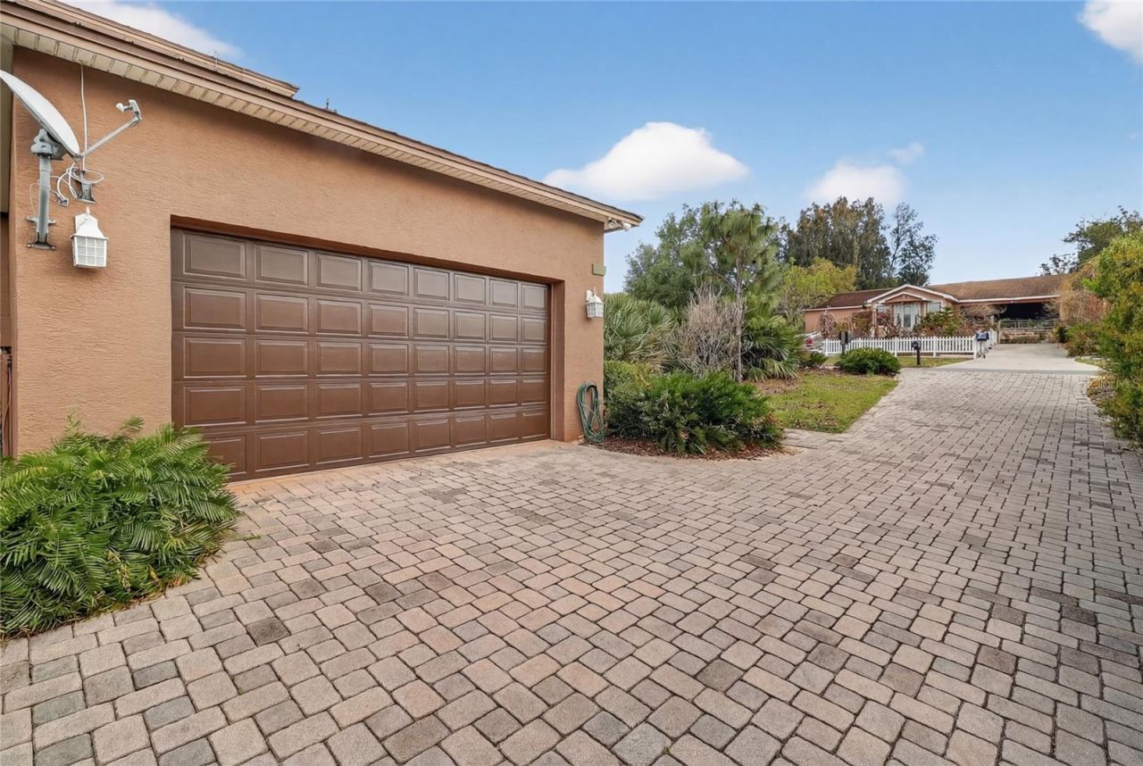 929 Carlton Avenue , Lake Wales, FL 33853 Photo