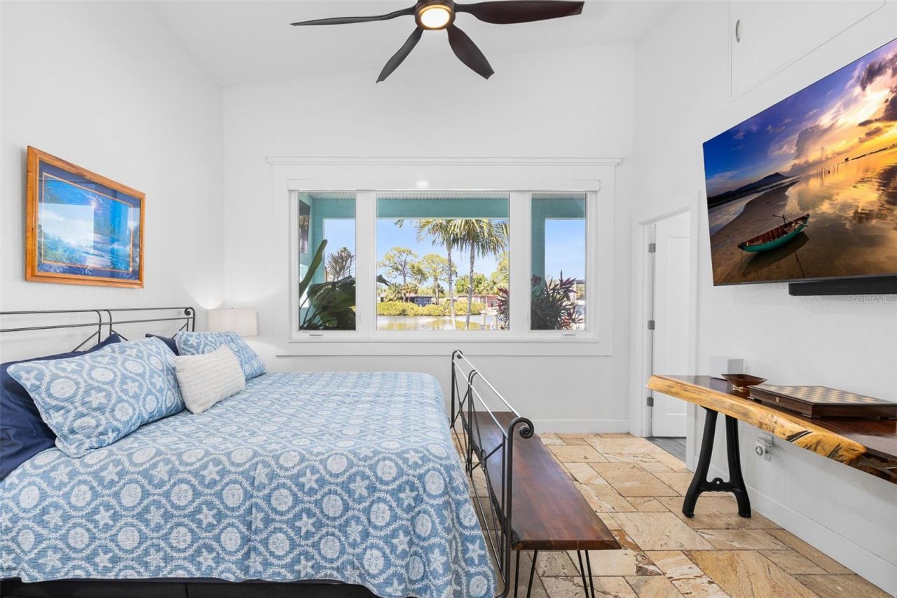 1567 Delaware Avenue Ne, Saint Petersburg, FL 33703 Photo