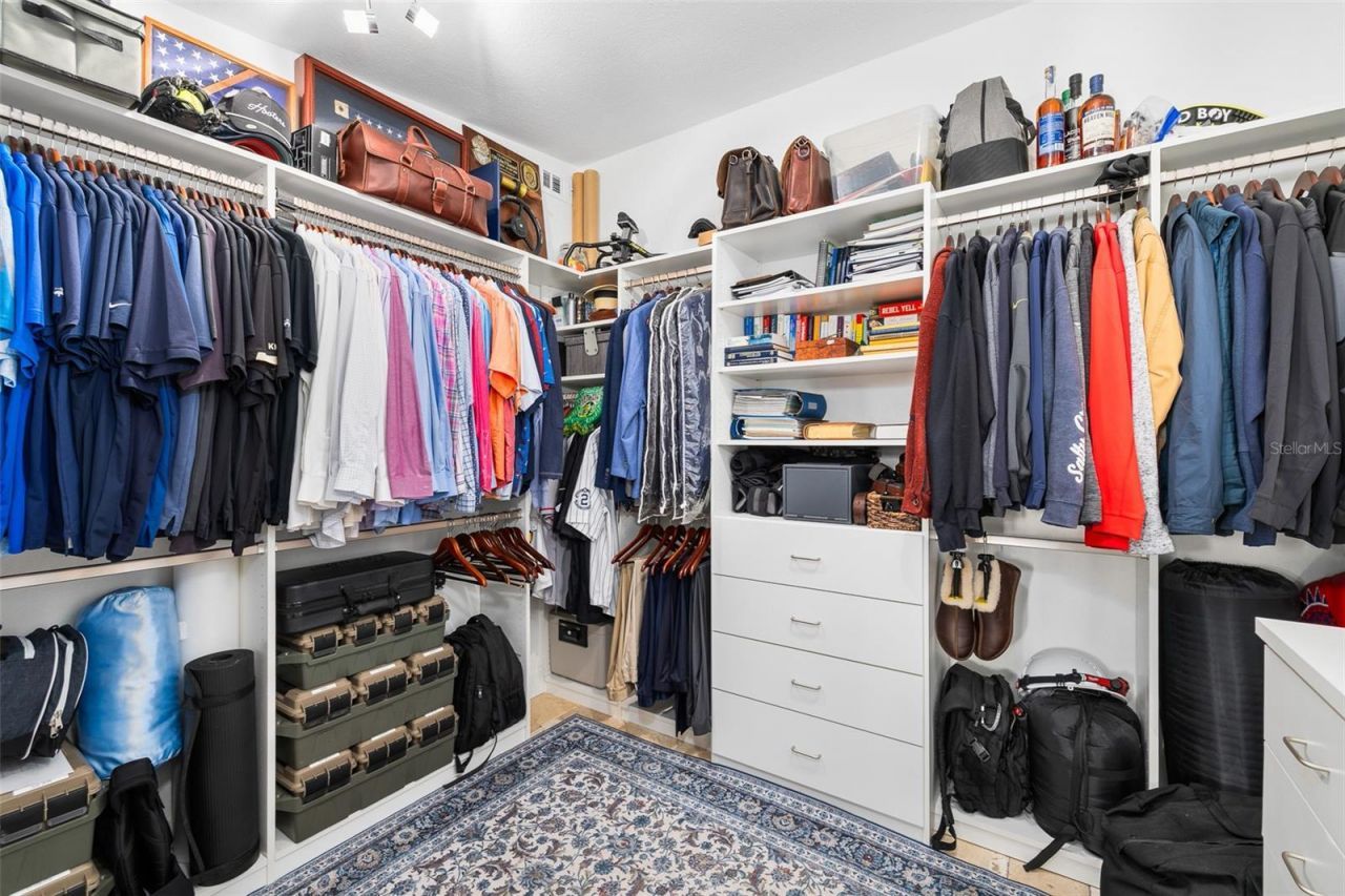 1567 Delaware Avenue Ne, Saint Petersburg, FL 33703 Photo