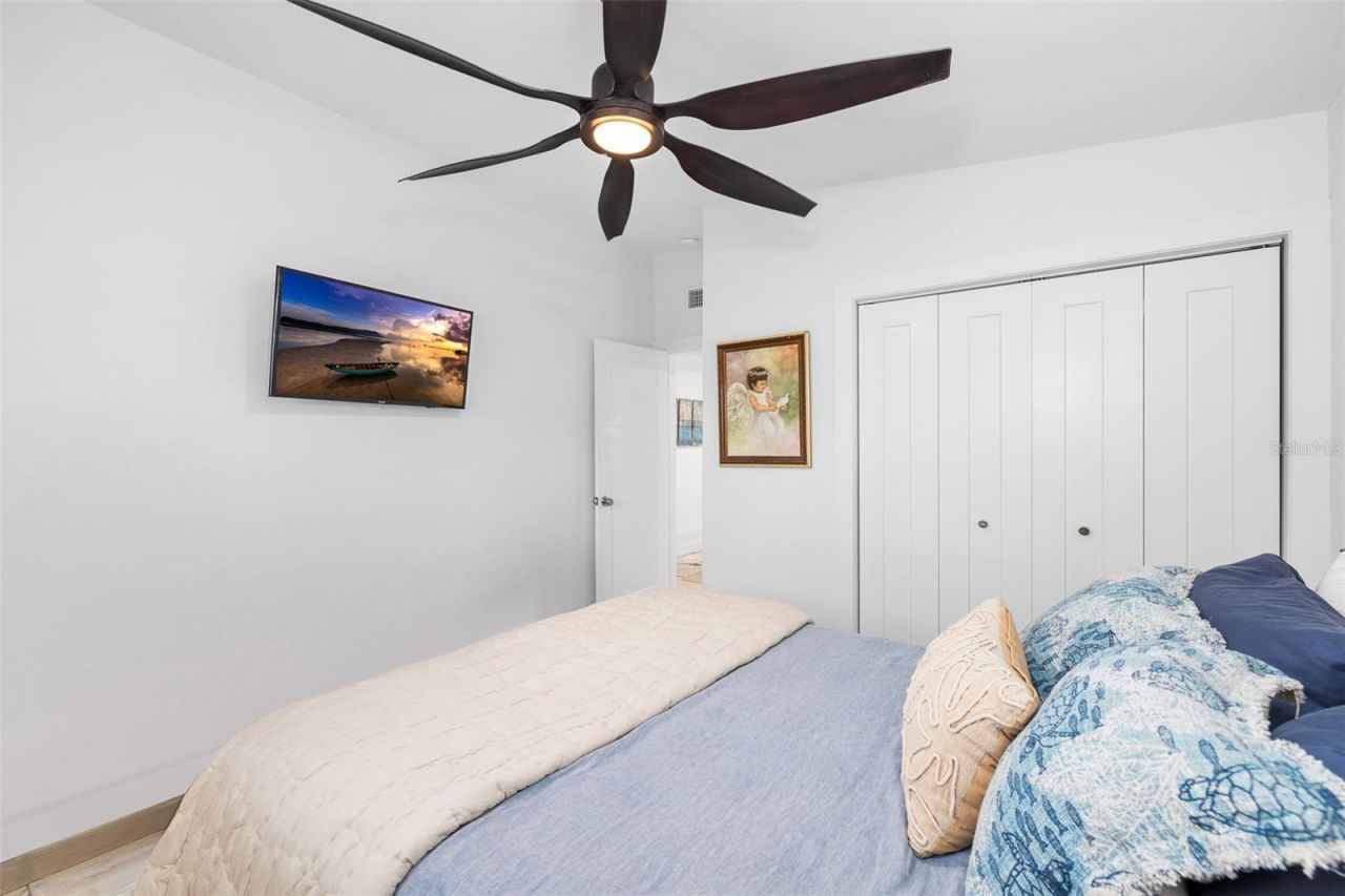 1567 Delaware Avenue Ne, Saint Petersburg, FL 33703 Photo