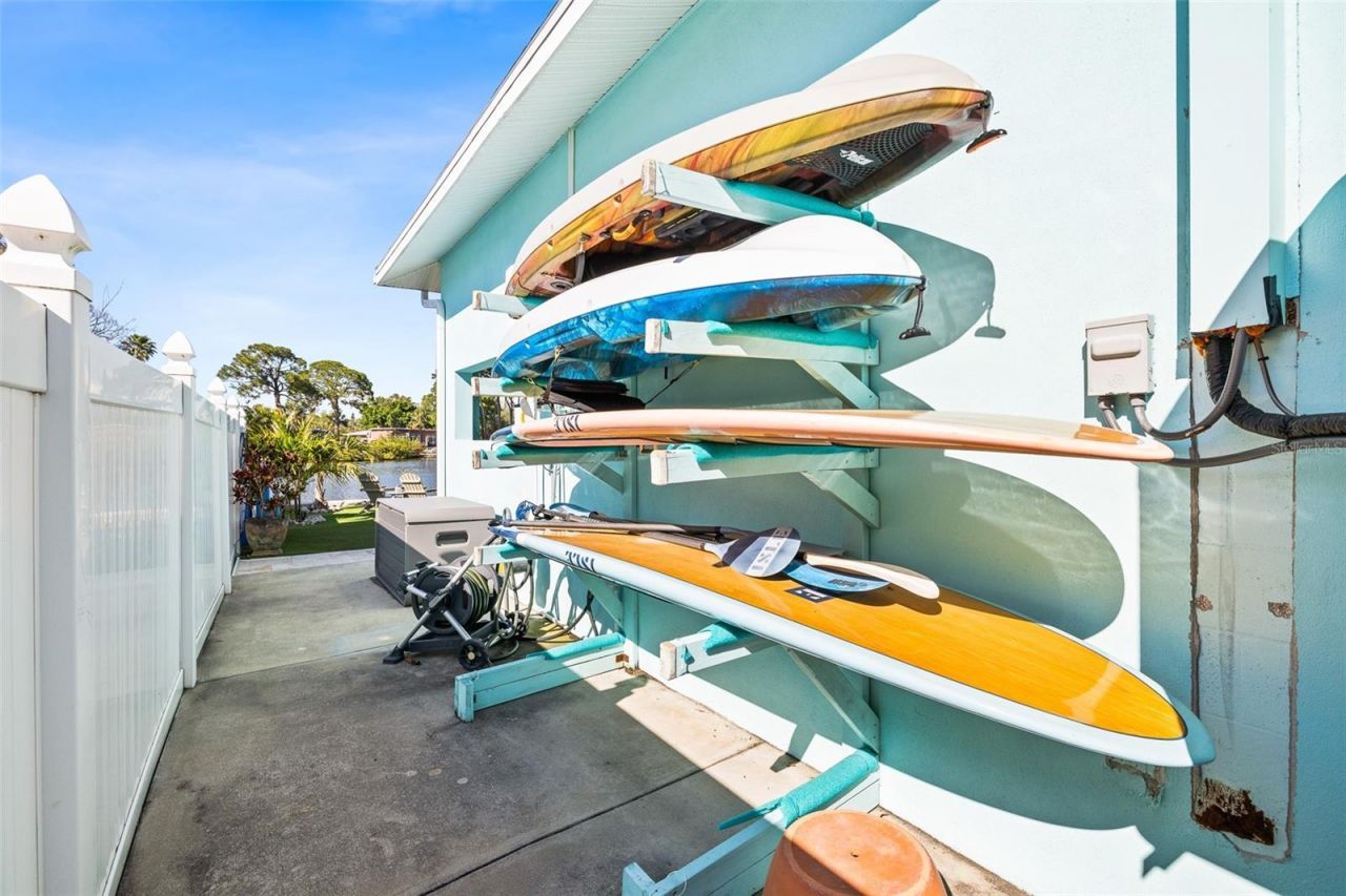 1567 Delaware Avenue Ne, Saint Petersburg, FL 33703 Photo