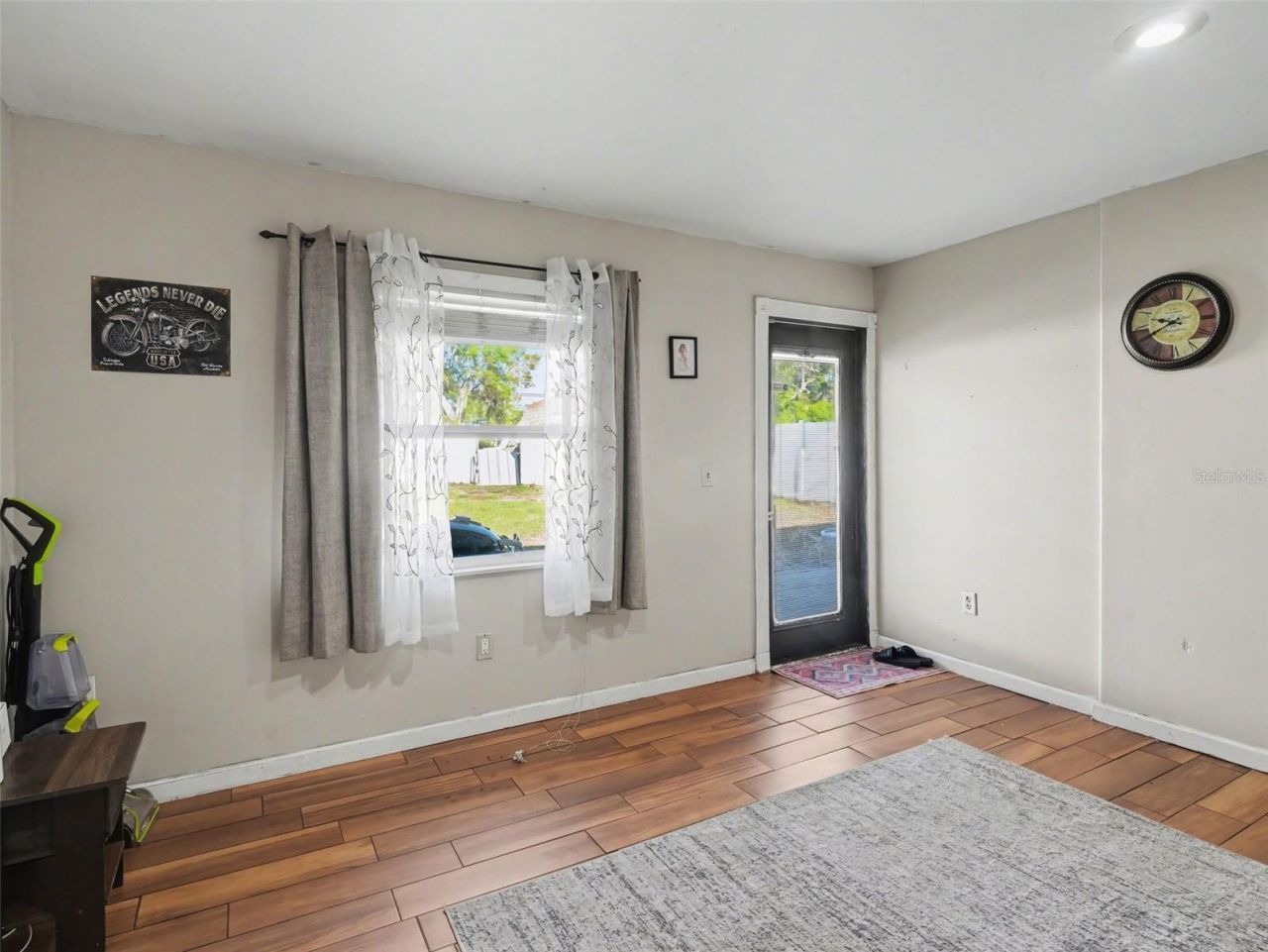 2737 Jay Place , Unit 4, Sarasota, FL 34235 Photo