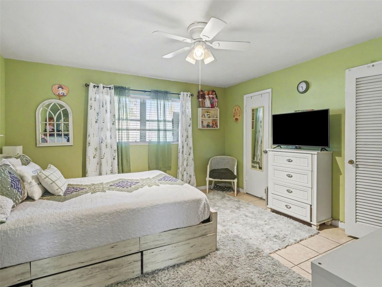 2737 Jay Place , Unit 4, Sarasota, FL 34235 Photo