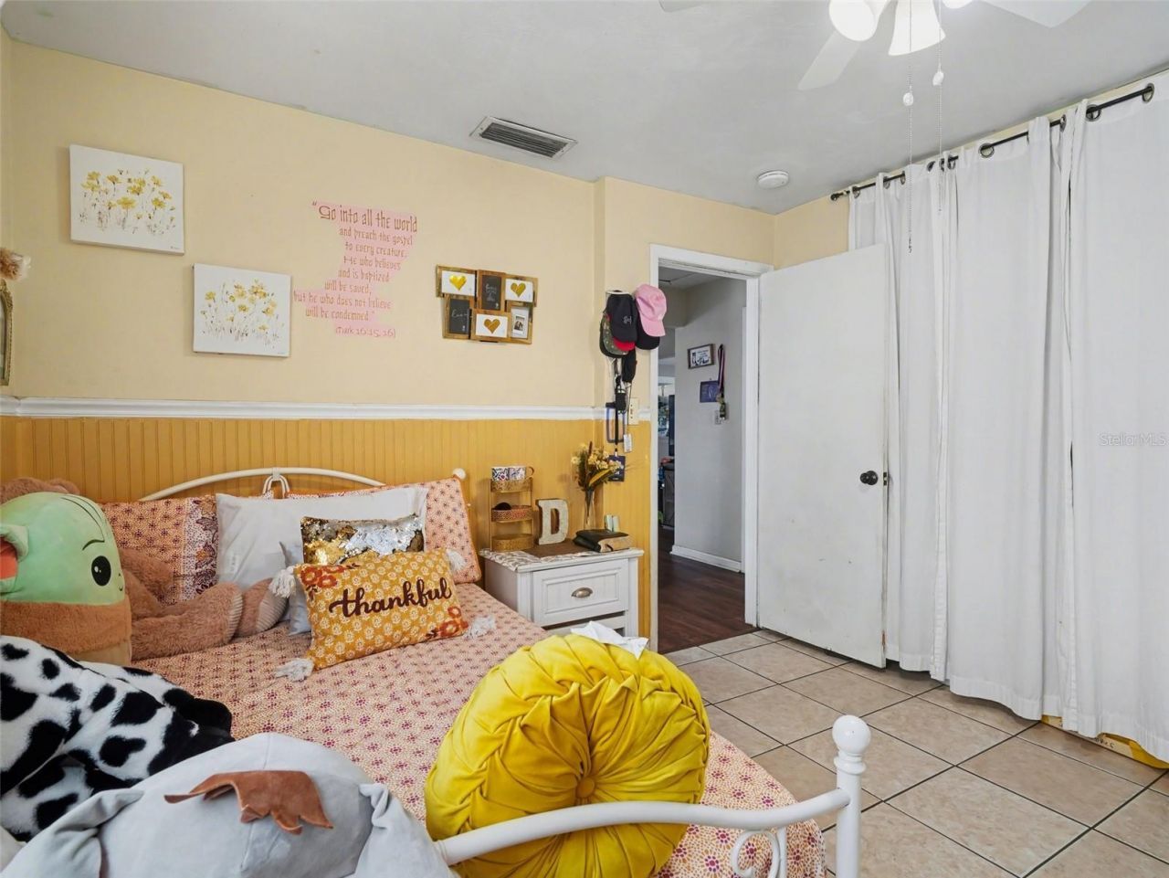 2737 Jay Place , Unit 4, Sarasota, FL 34235 Photo