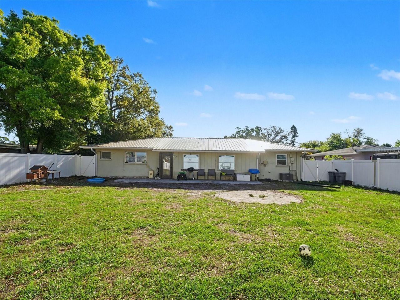 2737 Jay Place , Unit 4, Sarasota, FL 34235 Photo