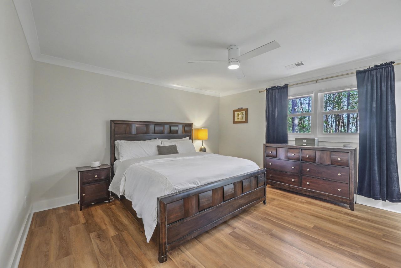 1854 Hutton Court Photo 22