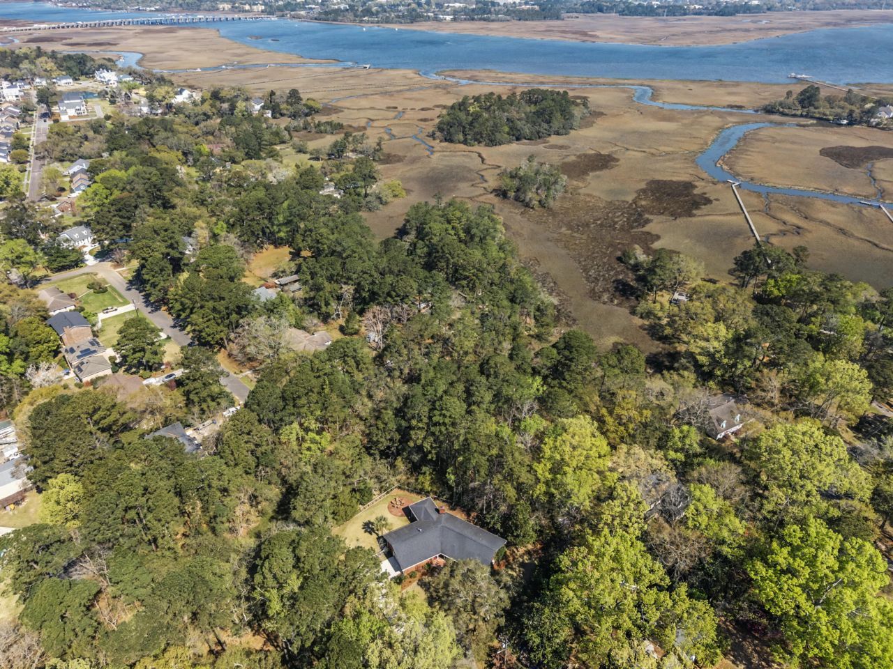 1854 Hutton Court Photo 47