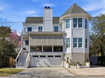 2220 Jasper Boulevard, Sullivans Island, SC 29482