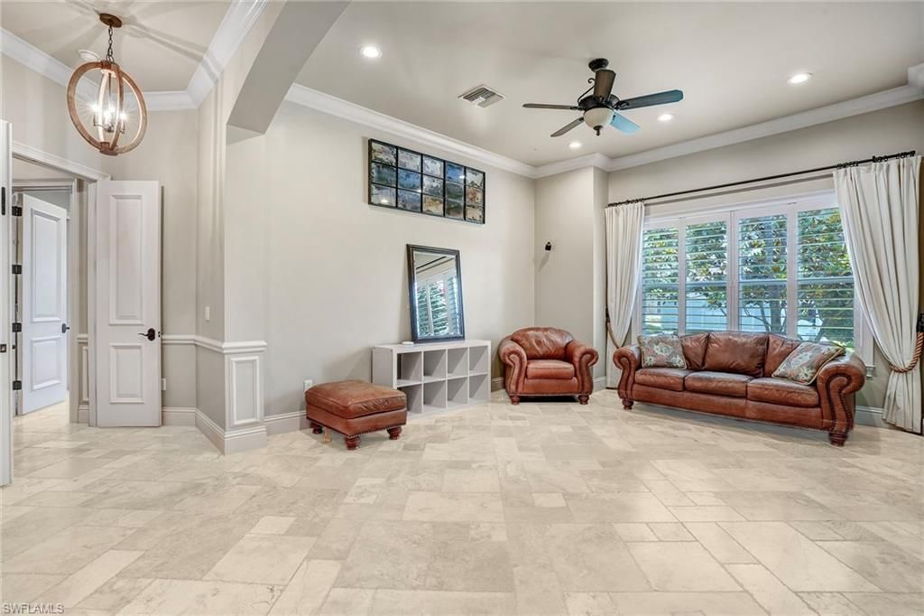 7562 Cordoba Cir, Naples, FL 34109 Photo