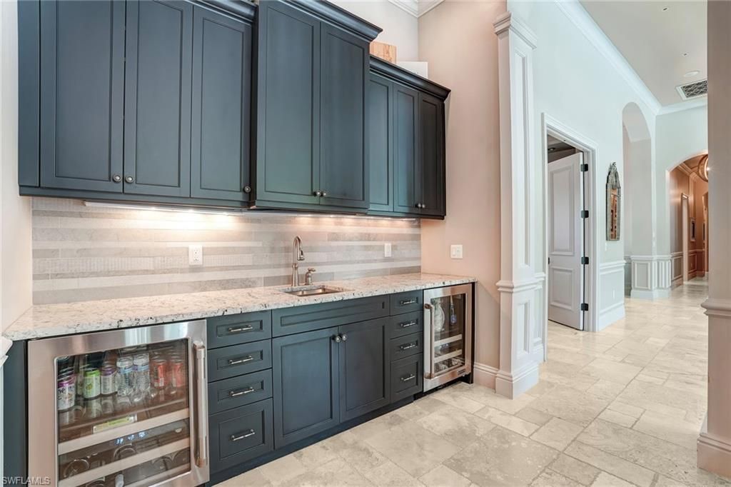 7562 Cordoba Cir, Naples, FL 34109 Photo