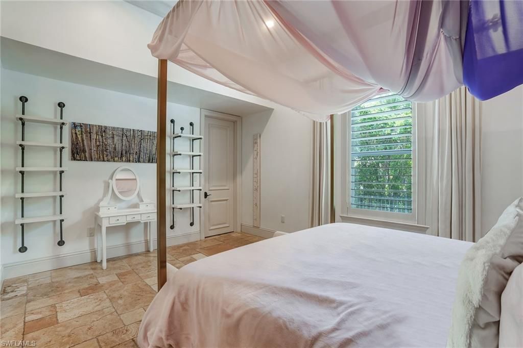 7562 Cordoba Cir, Naples, FL 34109 Photo