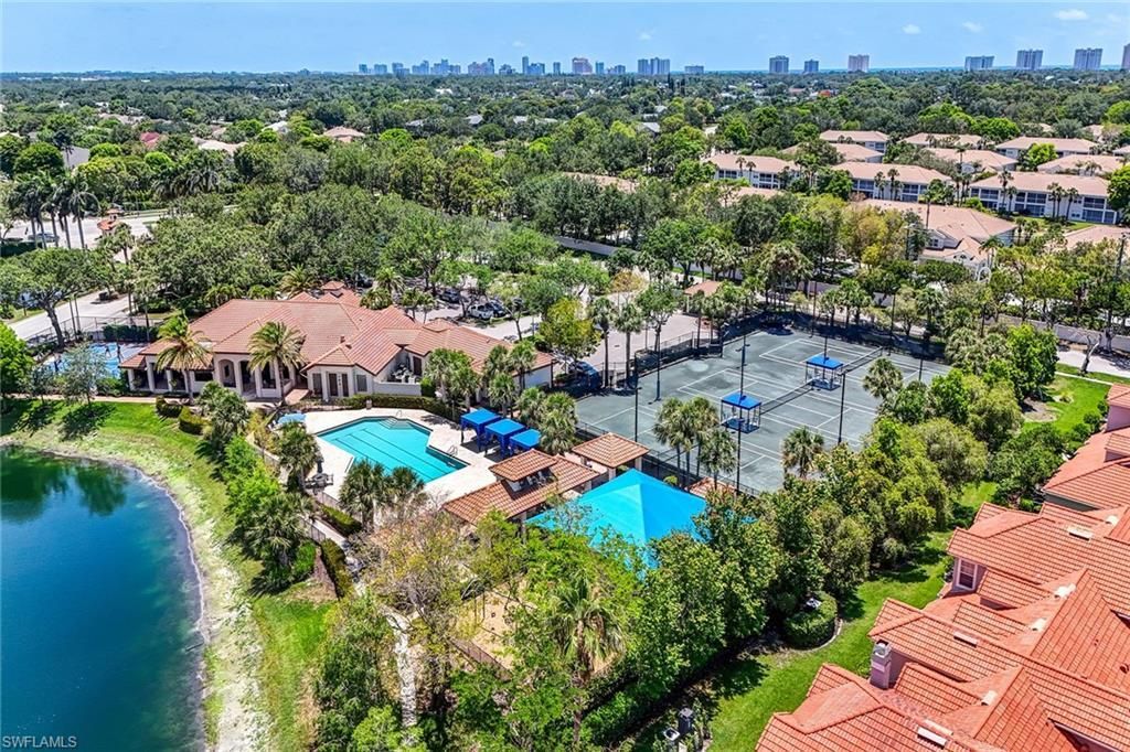 7562 Cordoba Cir, Naples, FL 34109 Photo