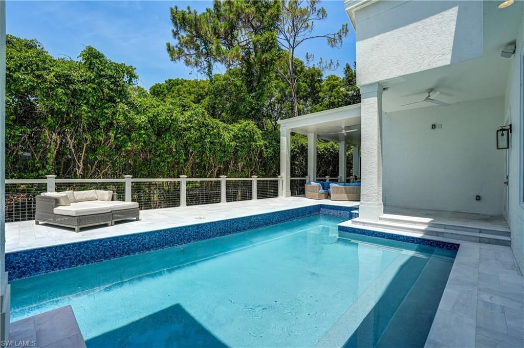 7562 Cordoba Cir , Naples, FL 34109 Photo