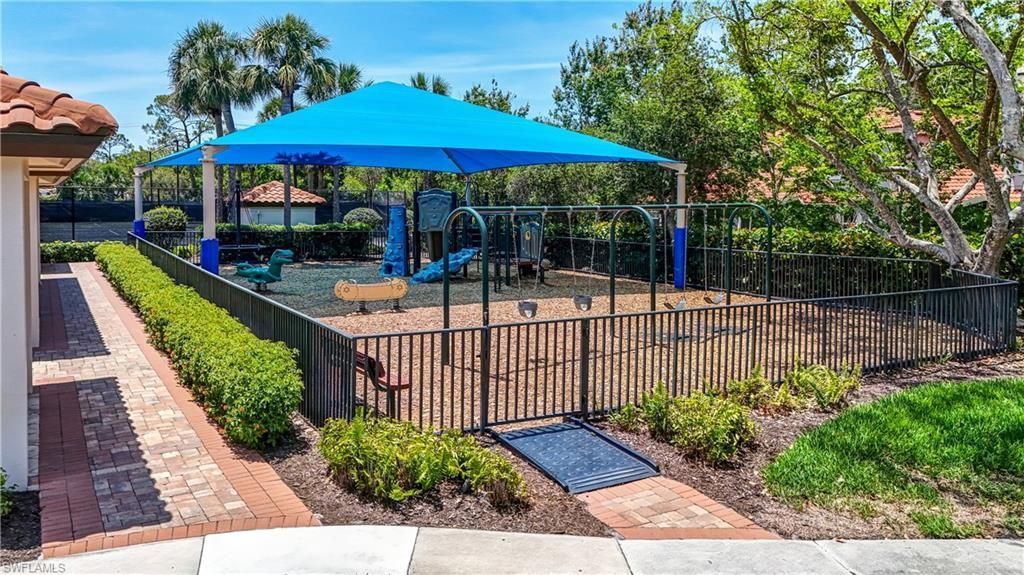 7562 Cordoba Cir , Naples, FL 34109 Photo