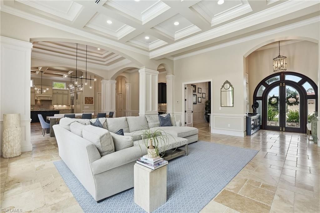 7562 Cordoba Cir, Naples, FL 34109 Photo