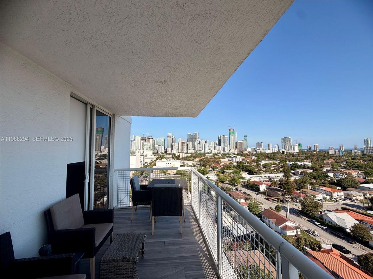 900 SW 8th St , Unit 1509, Miami, FL 33130 Photo