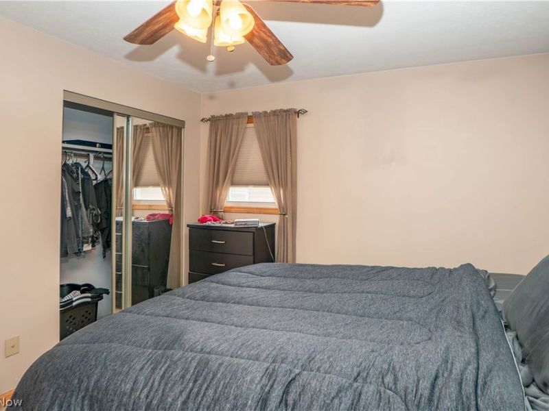 856 Morningview Avenue , Akron, OH 44305 Photo 10