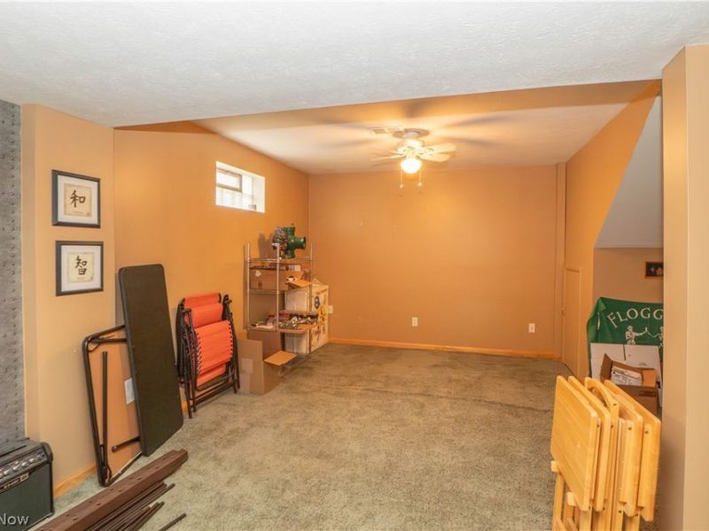 856 Morningview Avenue , Akron, OH 44305 Photo 18