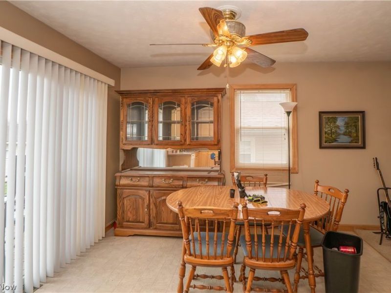 856 Morningview Avenue , Akron, OH 44305 Photo 6