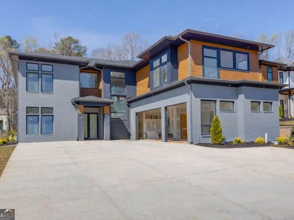 806 Riverside Road, Sugar Hill, GA 30518