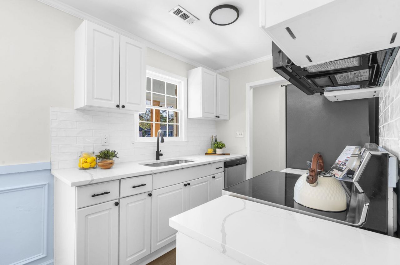 302 Gippy Drive Photo 12