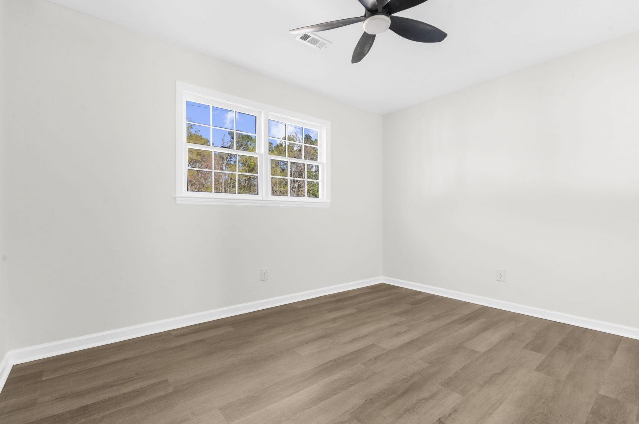 302 Gippy Drive Photo 25