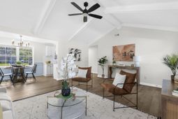 302 Gippy Drive photo 4